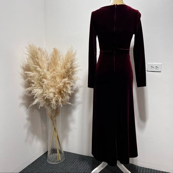 JENNI YOO Velvet Edi V-Neck Midi Dress Size 0 in Dark Berry - Picture 5 of 9